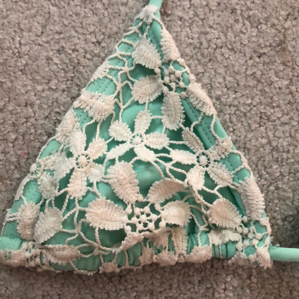 xhilaration bathing suit top daisy patterned - Picture 2 of 5